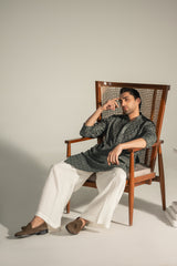 Haider – Obsidian Arc Shalwar Kameez