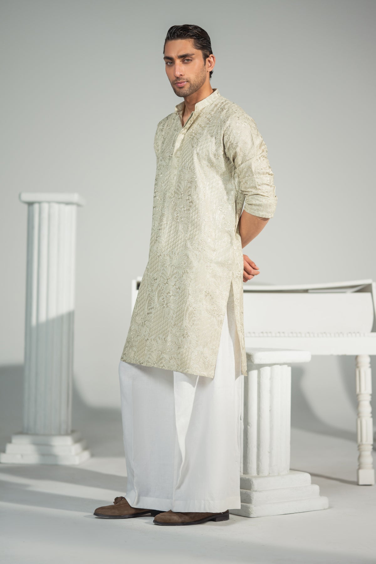 Kaysan – Sandstone Royale Shalwar Kameez
