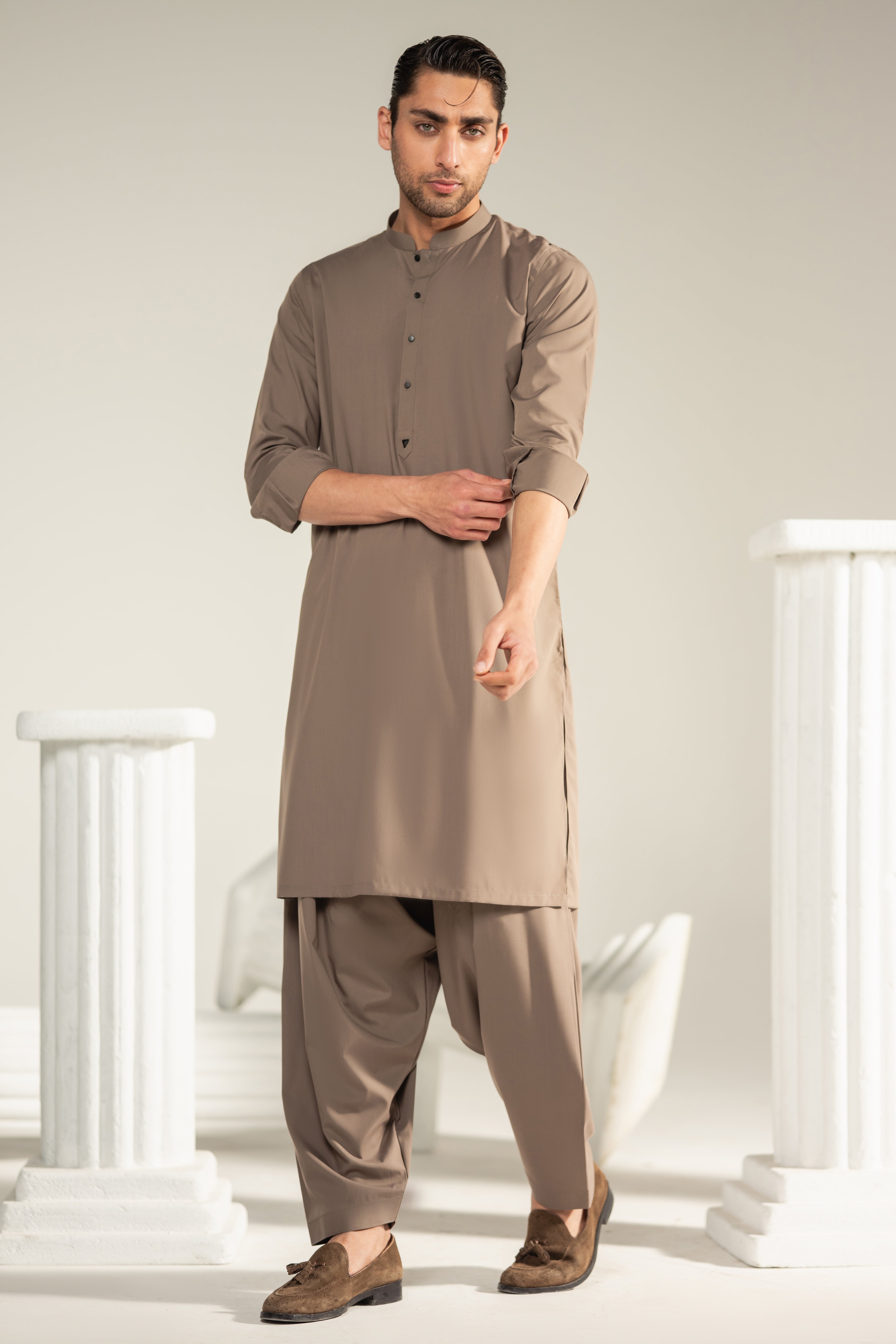 Sarmad – Mocha Classic Shalwar Kameez