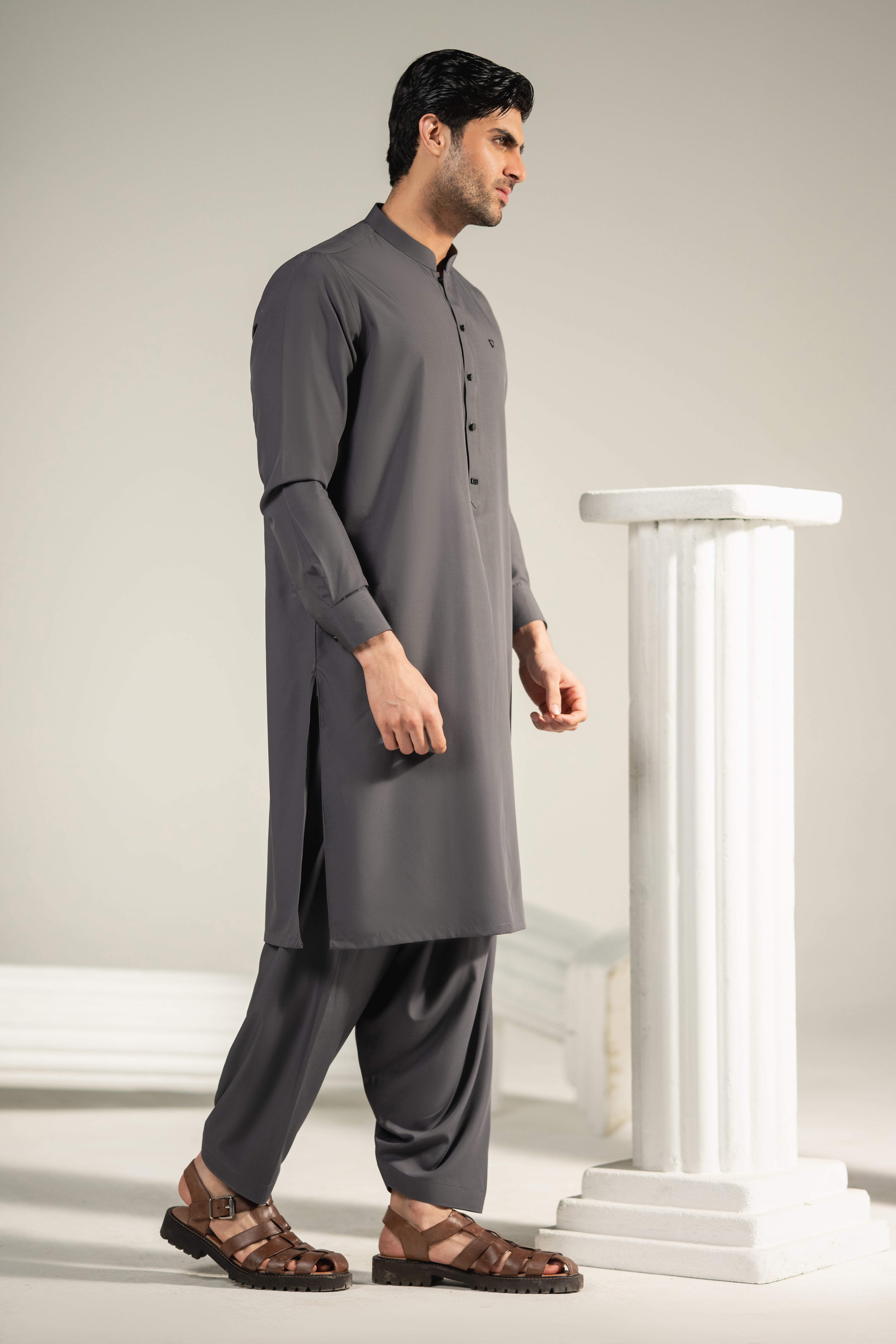 Zavian – Graphite Prestige Shalwar Kameez
