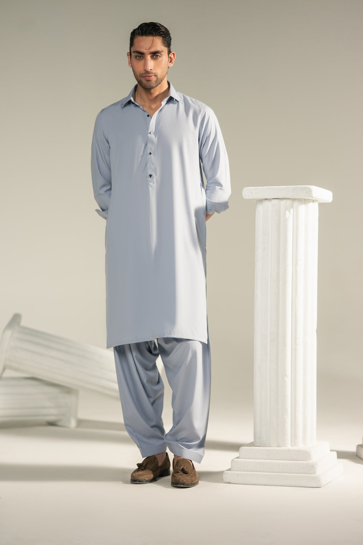 Aariz – Silver Mist Shalwar Kameez