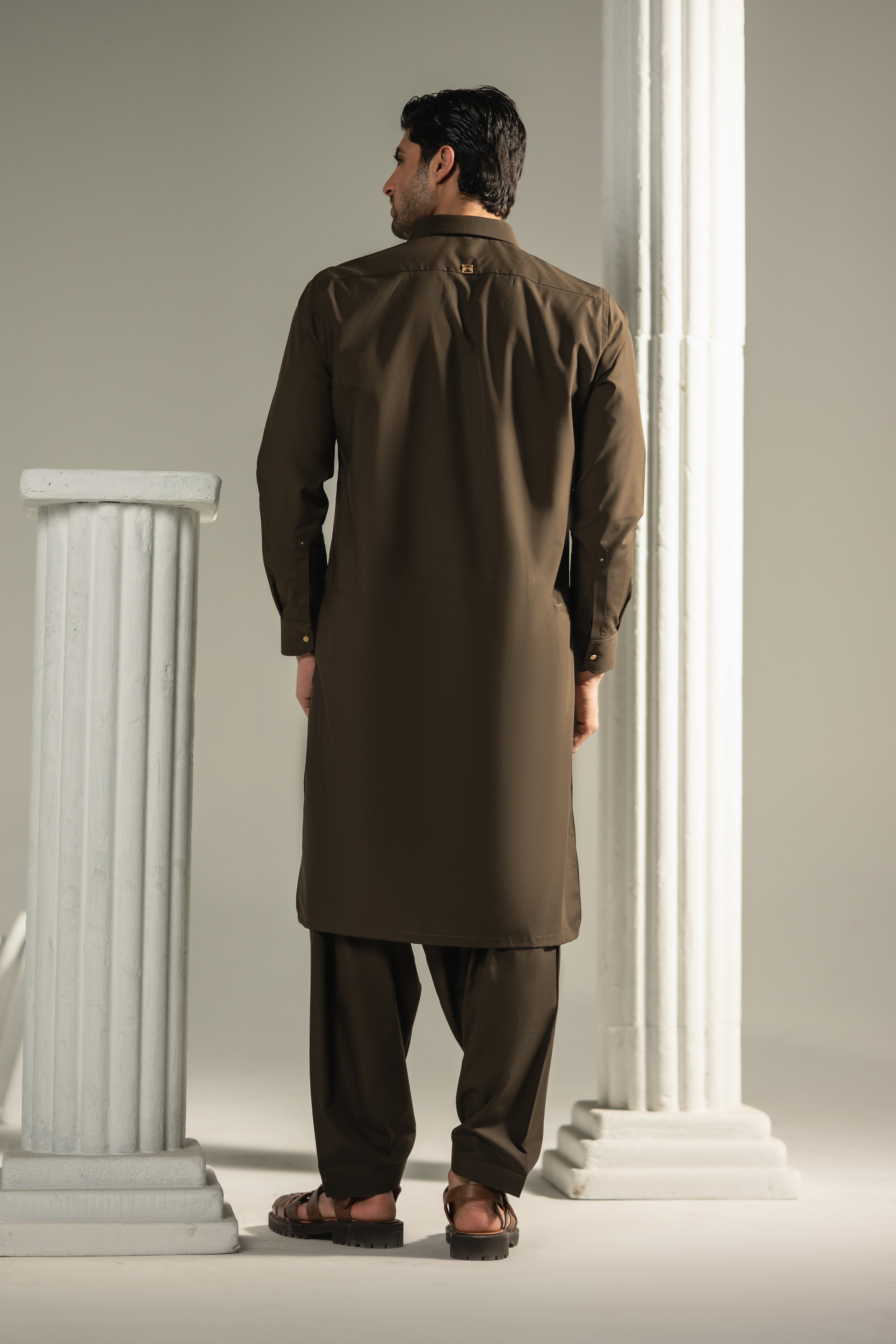 Rayyan – Imperial Umber Shalwar Kameez